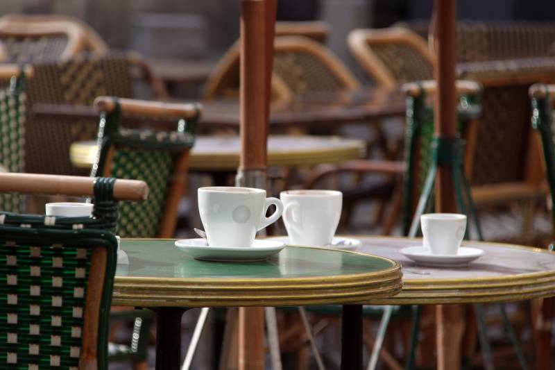 Livraison rapide de café en grain artisanal à Eguisheim pour cafés et brasseries