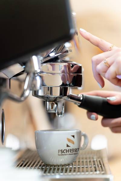 Broyeurs à Grains Delonghi chez Schreiber : Conseils Experts et Garantie